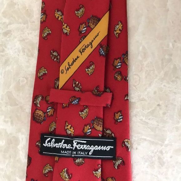 Salvatore FERRAGAMO authentic silks tie - Picture 4 of 7